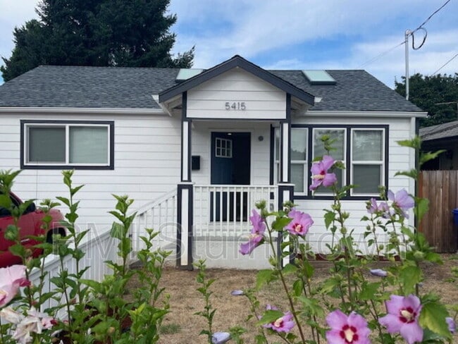 Primary Photo - 5415 SE 86th Ave