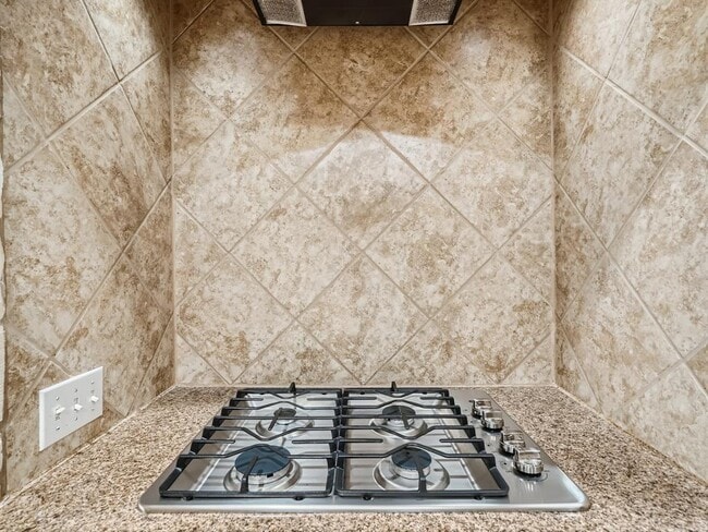 Building Photo - 210 Arrowhead Trail