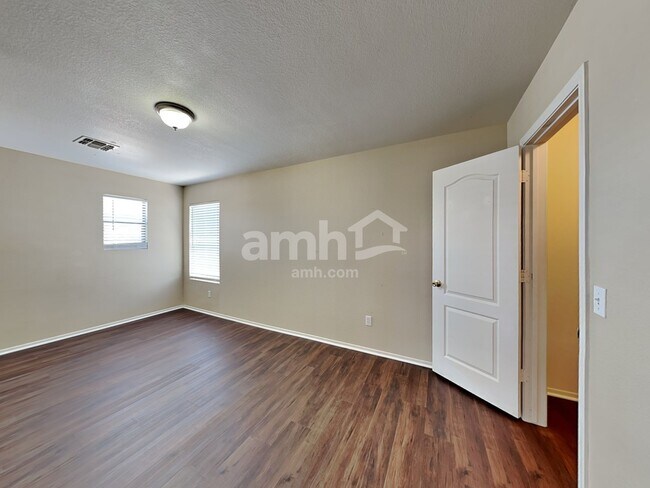 Building Photo - 16106 N 170th Ln