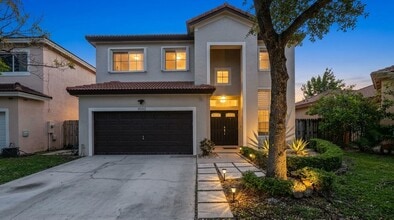 Building Photo - 9002 SW 214th Ln