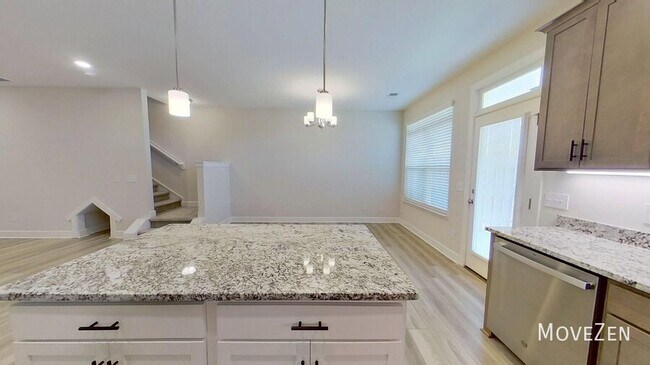 Building Photo - 327 Hollenbeck Pl
