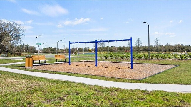 Building Photo - 4964 Worchester Dr