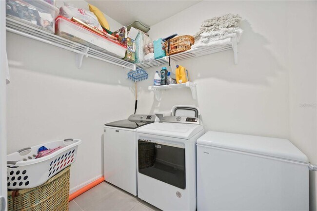 Building Photo - 3637 Mossy Limb Ct