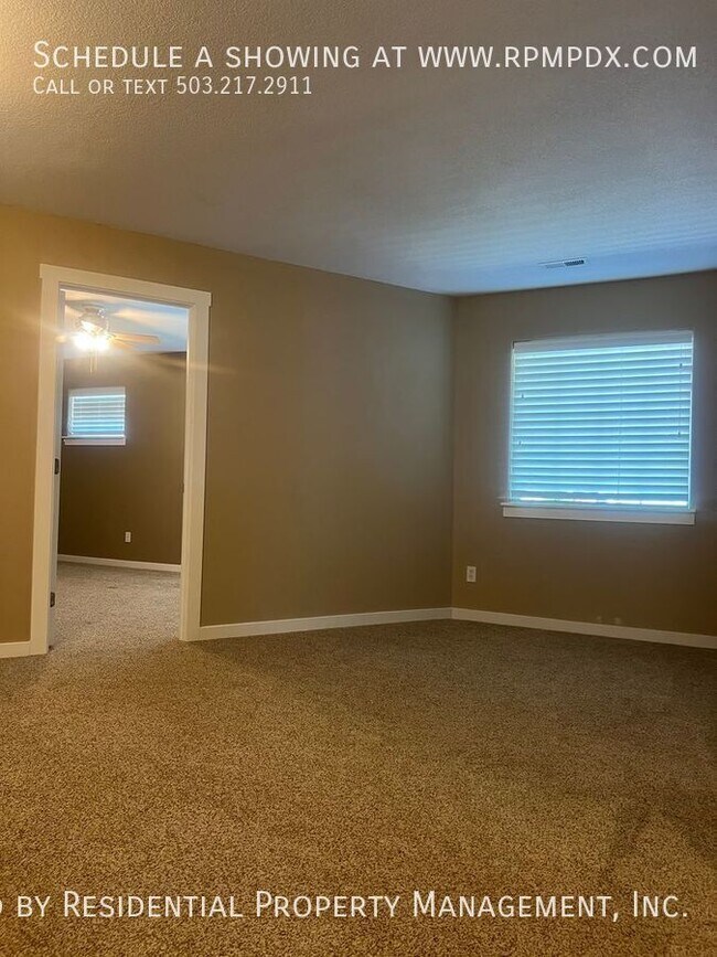 Building Photo - 12490 SW Winterview Dr