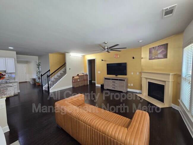 Building Photo - 1160 Sterling Brooke Dr