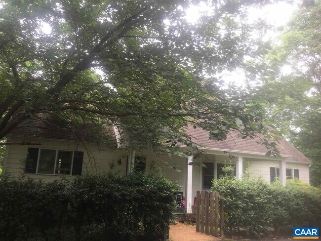Primary Photo - 2890 Meadow Vista Dr