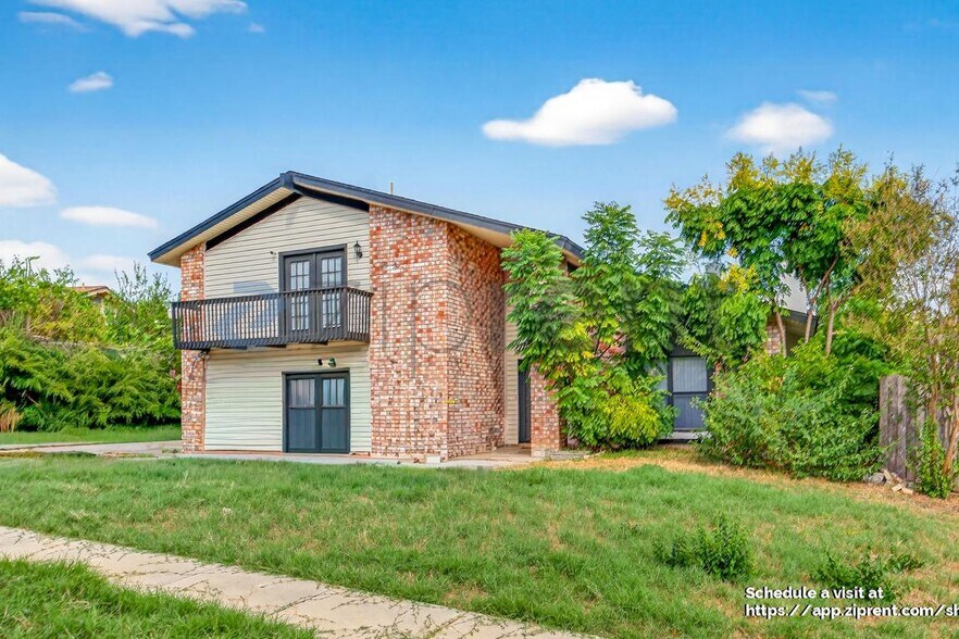 Building Photo - 1218 Billings Dr