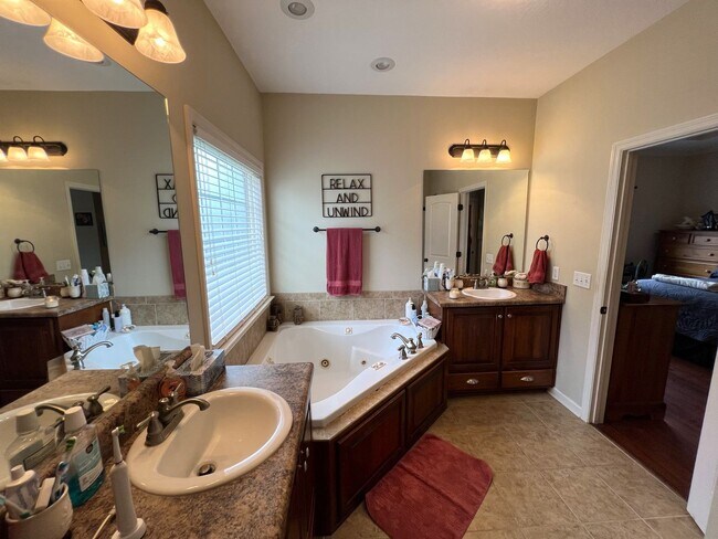 Building Photo - Valley Chase Subdivision!