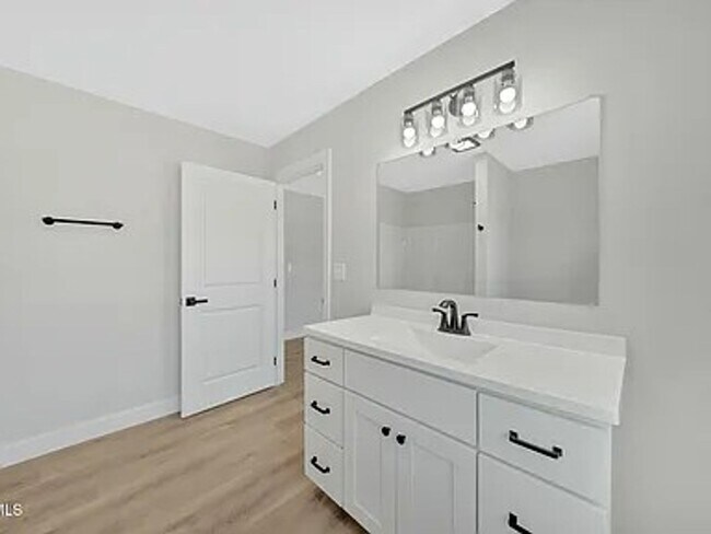 Building Photo - New 4BR/3.5BA Townhome in Meadowview – Modern Living in a Peaceful Historic Setting Near Emory & ...