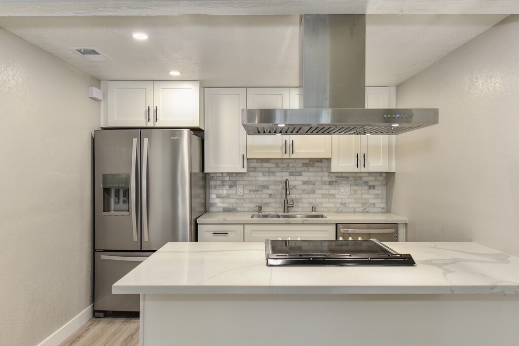 Building Photo - 9626 Knickers Ct