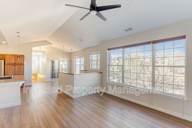 Building Photo - 11972 W Long Cir