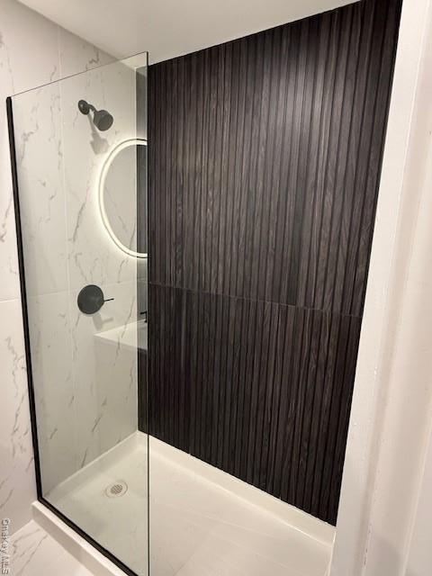 Building Photo - 19 Bellport Ln