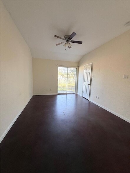 Building Photo - 8621 Talyne Chaise Cir