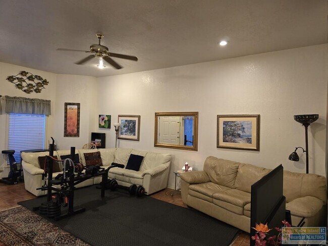 Building Photo - 77 Santa Isabel Blvd