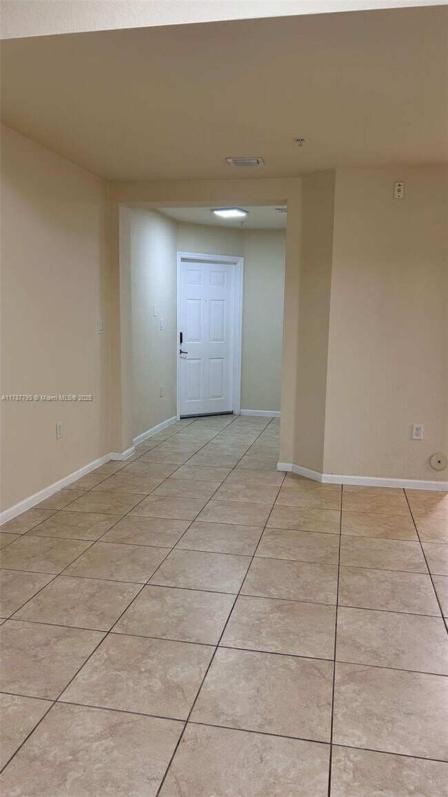 Building Photo - 11501 NW 89th St