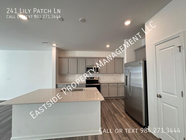 Building Photo - 241 Lily Patch Ln