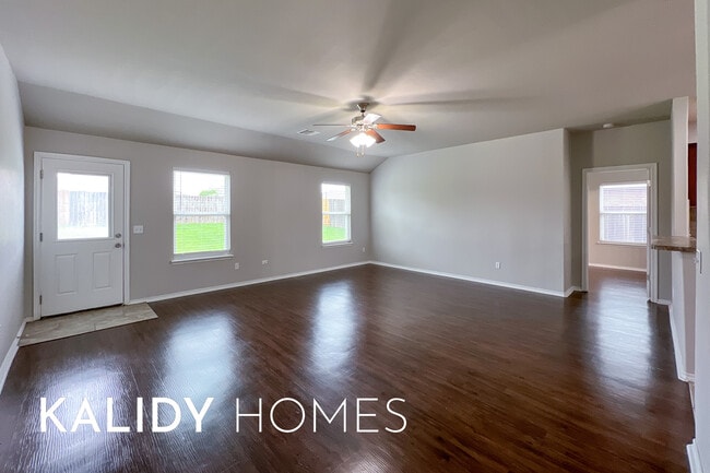 Building Photo - 2901 Cider Mill Ln