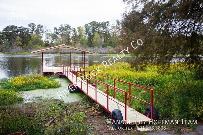 Building Photo - 13118 Old River Dr