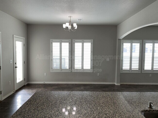 Building Photo - 8885 Vanderwood Rd