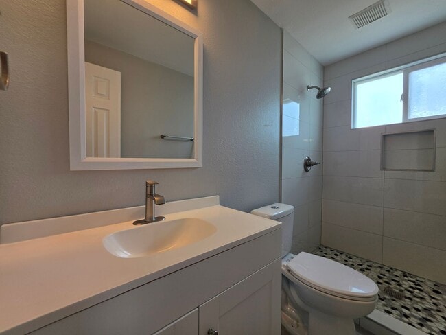 Building Photo - 4470 W 109th Pl