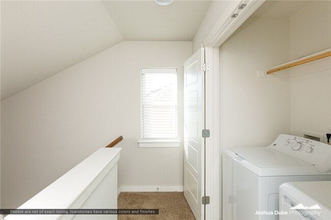 Building Photo - 1636 N Golf Club Dr