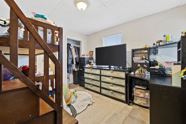 Building Photo - 19 Alfred St