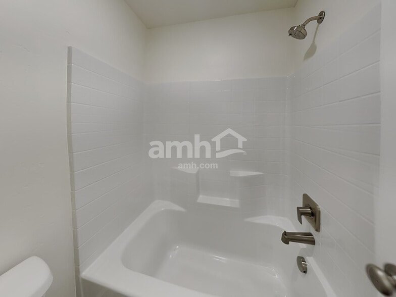 Building Photo - 5066 W White Ash Ct