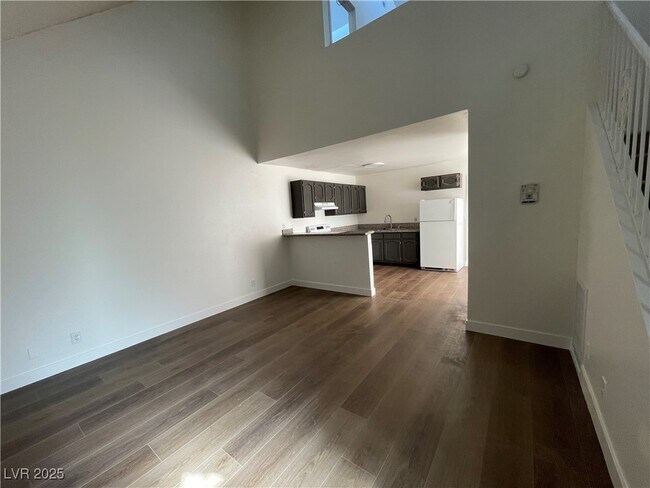 Building Photo - 5187 Greene Ln