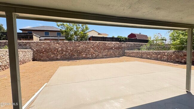 Building Photo - 7740 Luz De Camino Way