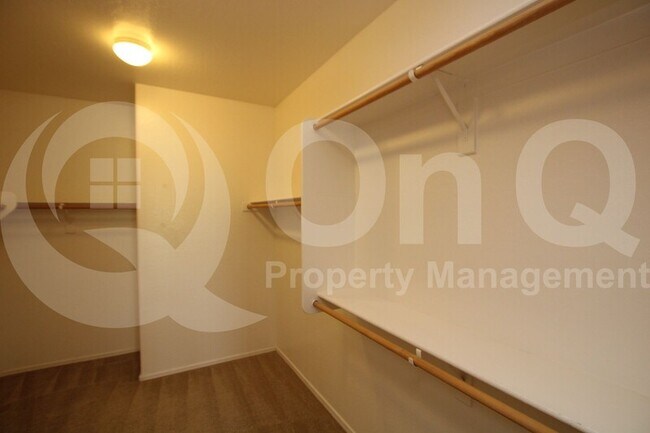 Building Photo - 4059 S Mingus Dr