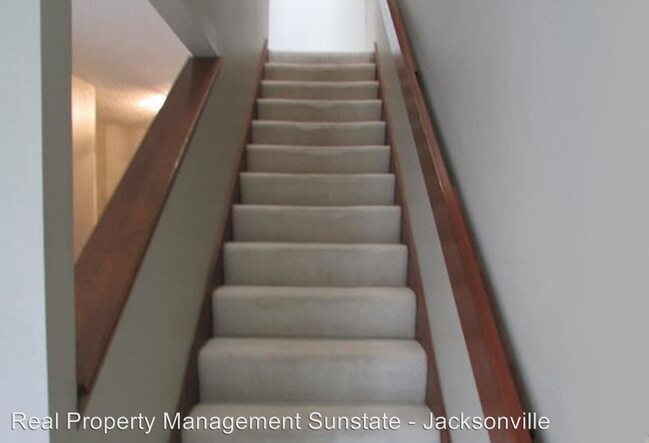 Building Photo - 2 br, 1.5 bath House - 4215 Polo Court