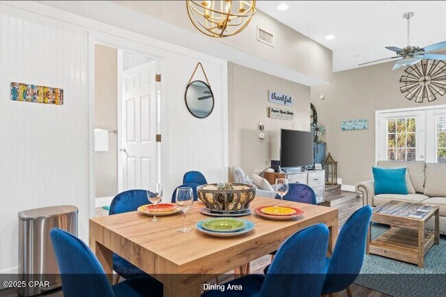 Building Photo - 204 Carol Pl