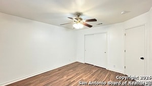 Building Photo - 5007 Wood Glen Dr