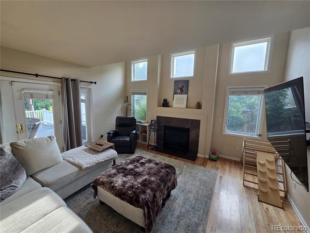 Building Photo - 4304 S Hampton Cir