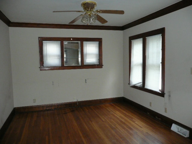 Building Photo - Available NOW! Great location *2Bed+Loft*1Bath home in Minneapolis