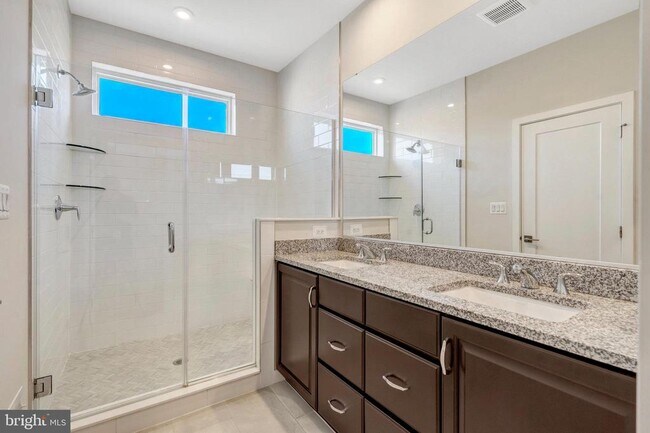 Building Photo - 14317 Beckett Glen Cir
