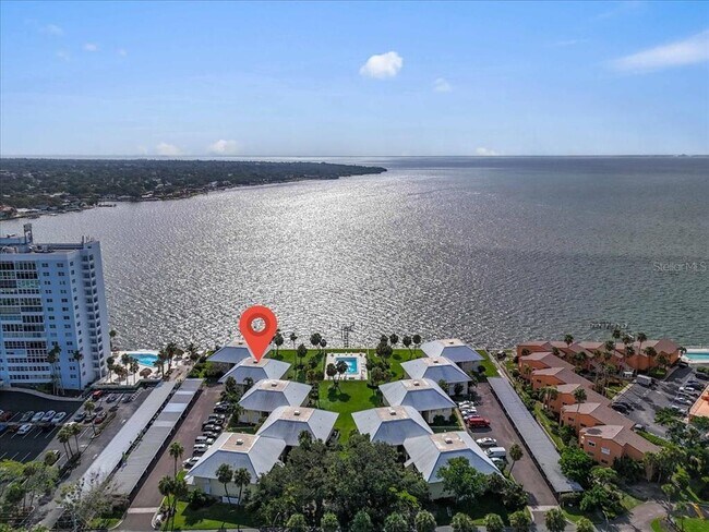 Building Photo - 7300 Sunshine Skyway Ln S