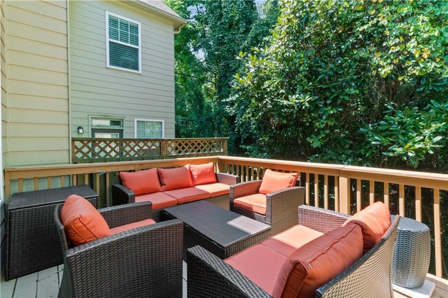 Building Photo - 2086 Cobblestone Cir NE