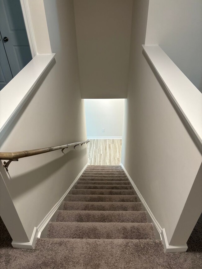 Building Photo - Brand New End-Unit Townhome in Charlotte!