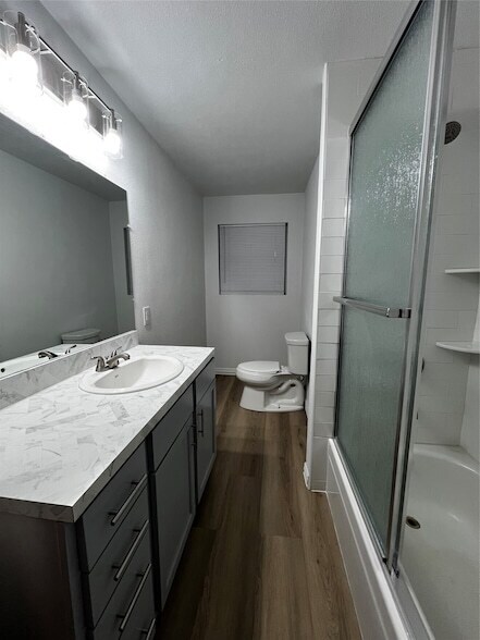 Building Photo - 8300 Doreen Ave