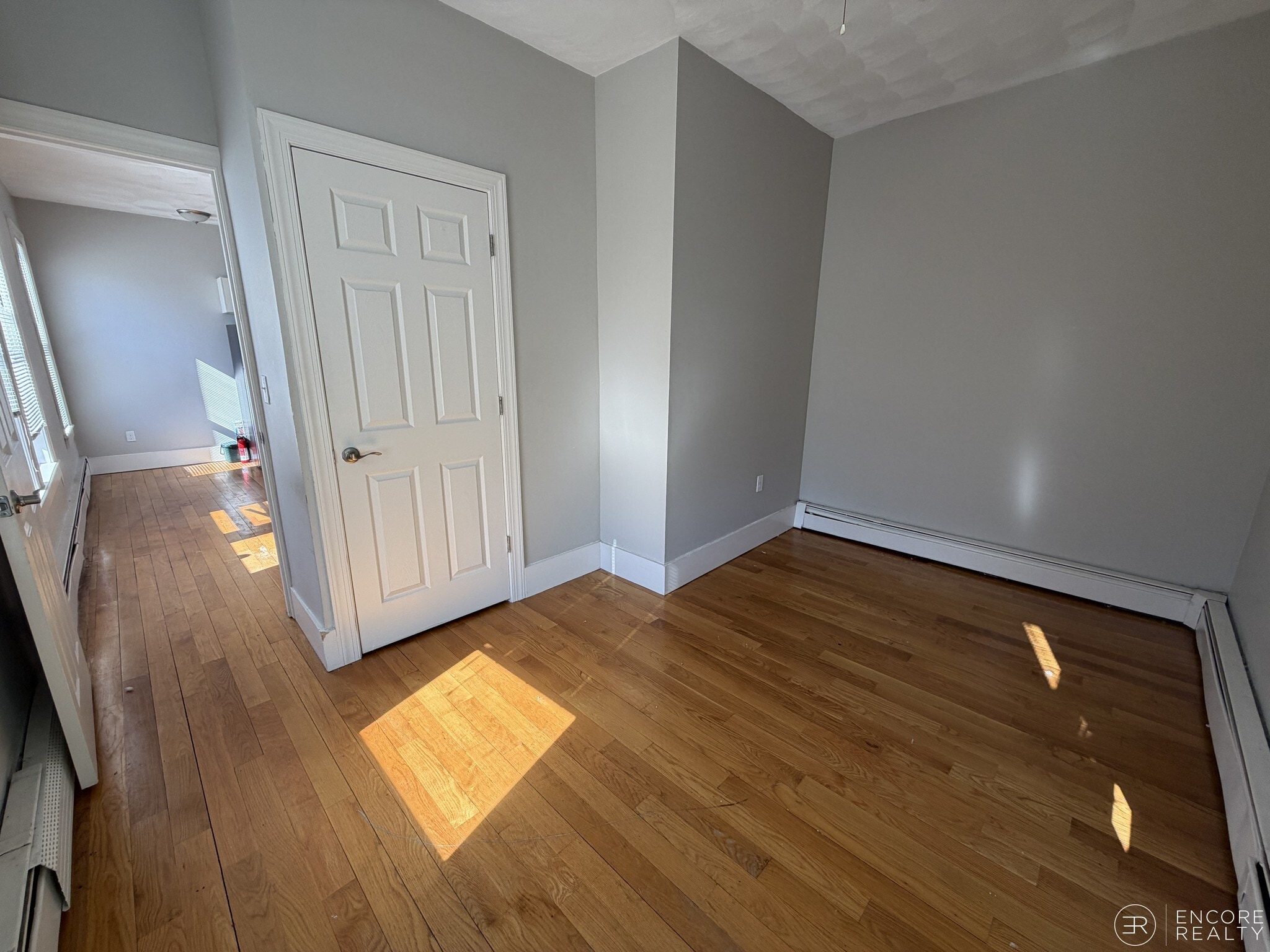 Building Photo - 33 Portsmouth St