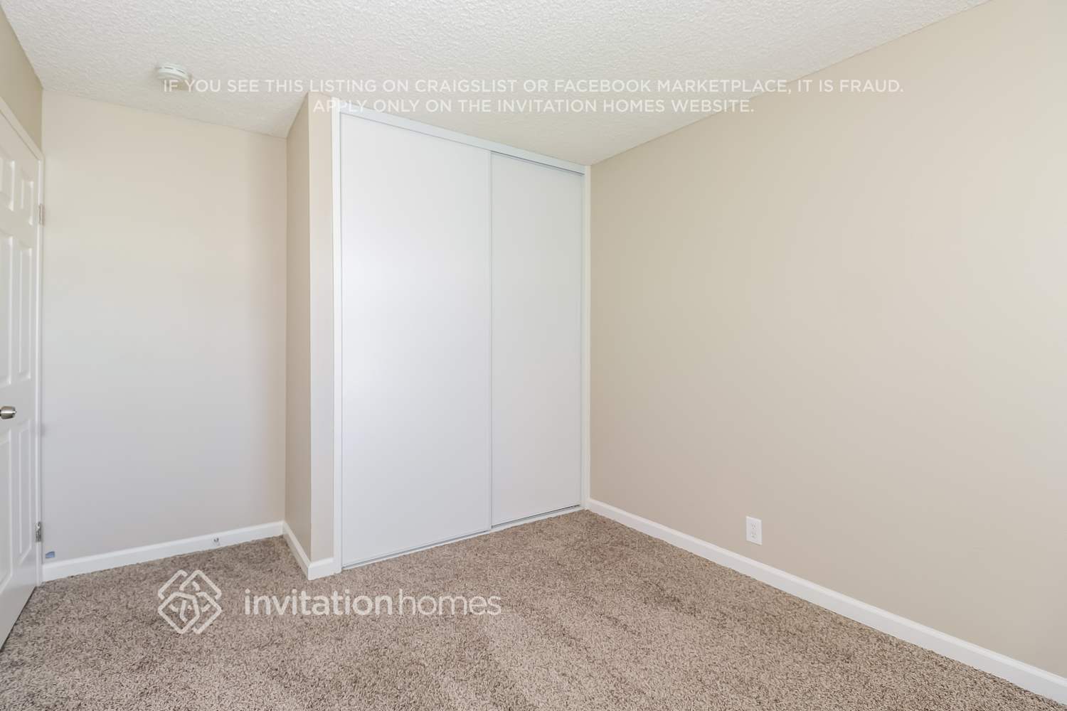 Building Photo - 2954 Redwood Dr