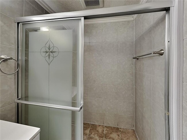 Building Photo - 2921 W 70 1/2 St