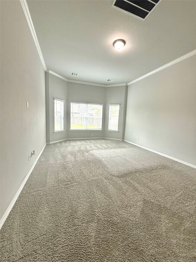 Building Photo - 3630 Windward Canyon Dr