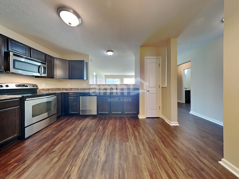 Building Photo - 4052 Presidio Cir