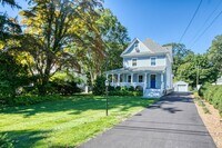 Building Photo - 96 Holmes Ave