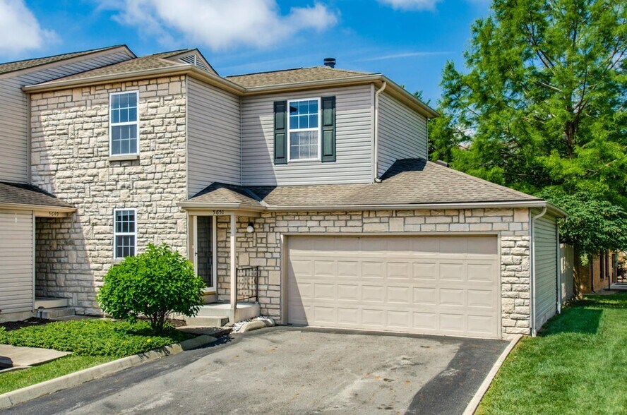 Primary Photo - 5651 Barney Ln