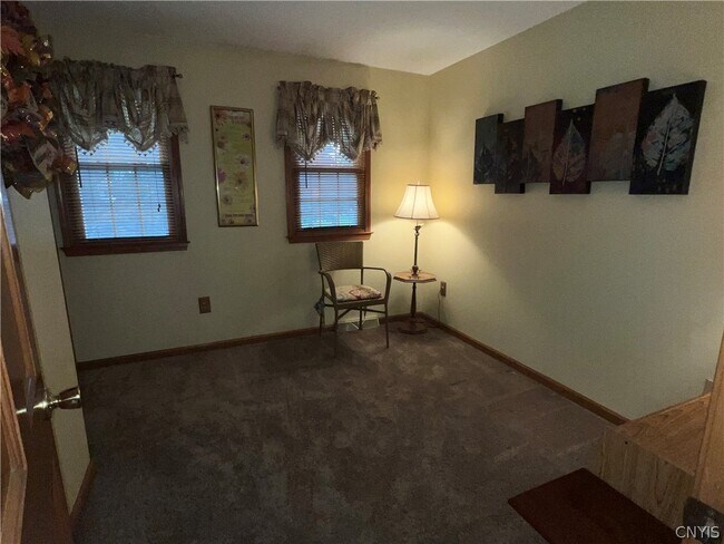 Building Photo - 6314 Hardwood Ln