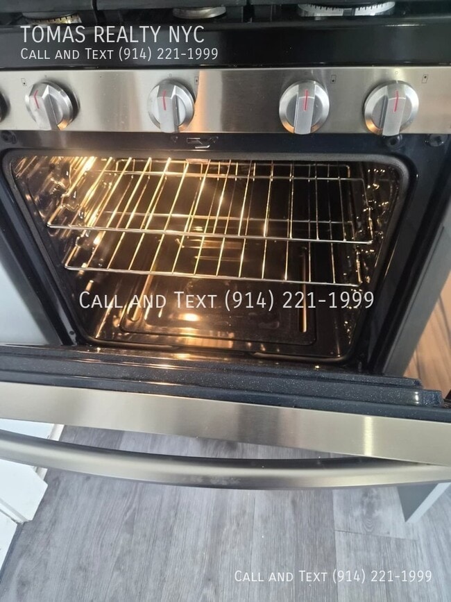 Building Photo - 224 Sommerville Pl