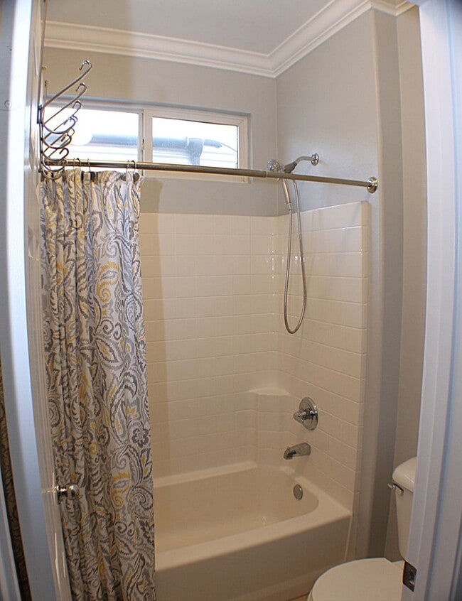 Building Photo - Single-Story Beauty with RV Parking in Nor...